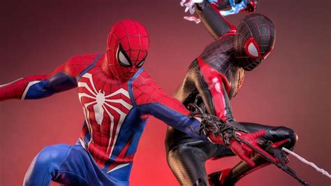 Marvel S Spider Man Video Game Hot Toys Spider Man And Miles Morales The Toyark News