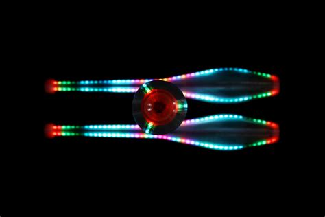 Светодиодная булава для жонглирования 48 SD | Поток и свечение | Ignis ...