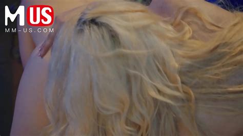 Stunning Lesbian Sex Game LTV XNXX