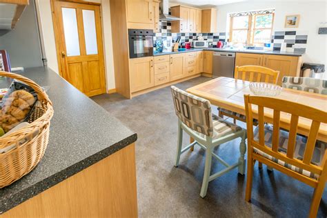 Fenside, Sea Palling - Multi-dog friendly holiday cottages by Pack Holidays