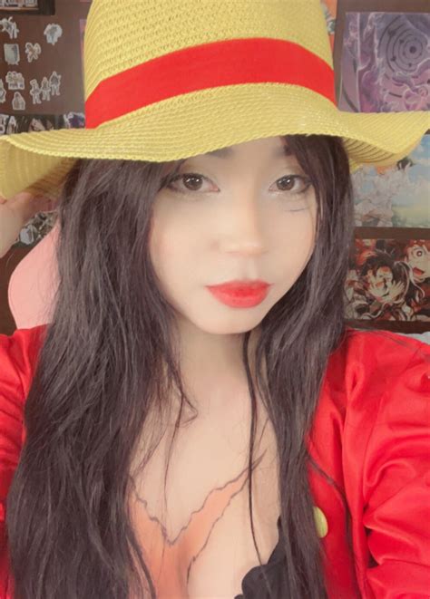 Emi Cute Nude On Cam Live Sex Chat On Fapchat