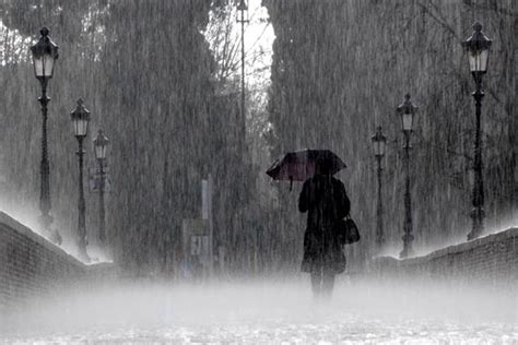 sejarah rekor hujan terpanjang  terlama  dunia