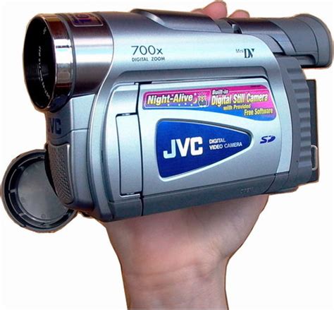 Видеокамера JVC GR-D70U / Фото и видео