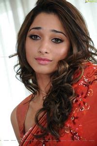 Hot Tamanna In Red Saree HD Gallery Images Page