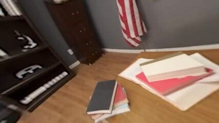 Ms Linzee Ryder Need Your Computer Expertise And In Return She Ll Fuck Your Brains Out