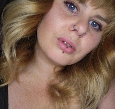 Juicy LadyJ Cam Model Free Live Sex Show Chat Stripchat