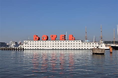 Botel, Amsterdam