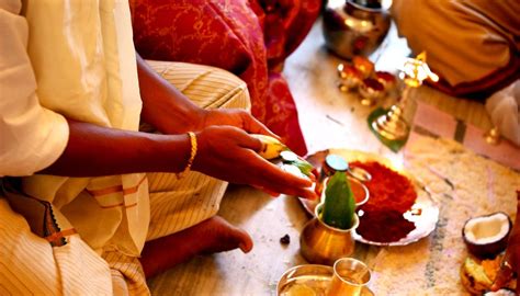 Hinduism Food Rules & Places of Worship | Synonym