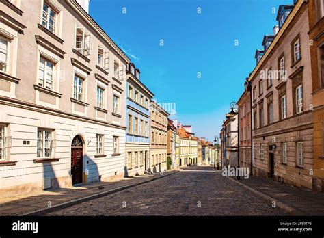 Streer hi-res stock photography and images - Alamy