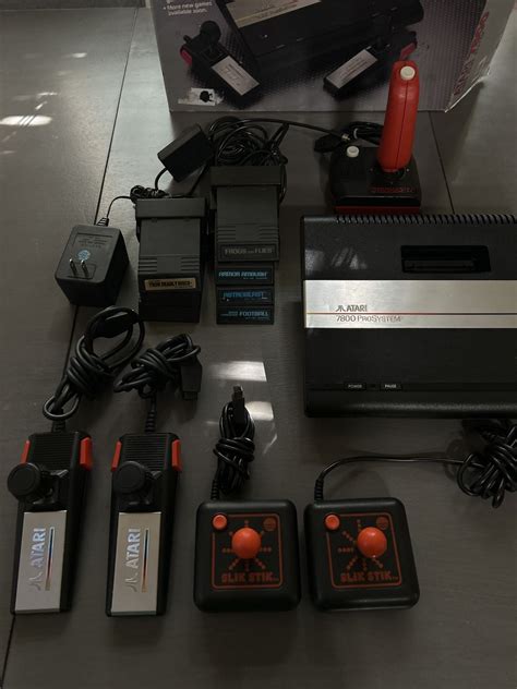 Atari 7800 Console