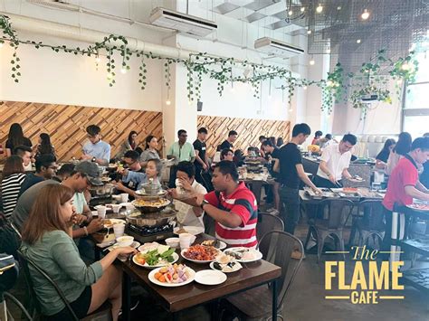 30 Best Affordable Halal Restaurants and Cafes in Singapore [2025]