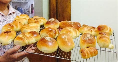 Resep Roti Manis Ala Wina Bakery Oleh Ayu Cookpad