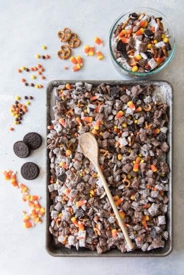Halloween Chex Mix Muddy Buddies House Of Nash Eats