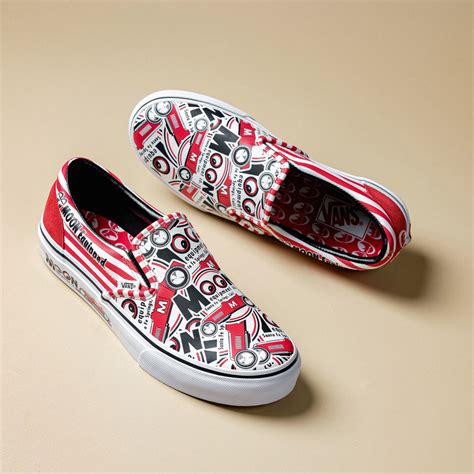 Jual Vans Slip On X Mooneyes Equipped Yokohama Hot Rod Custom Show Shopee Indonesia