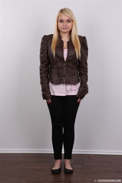 Chubby Blonde Babe With Big Booty Flaunting XXX Dessert Picture