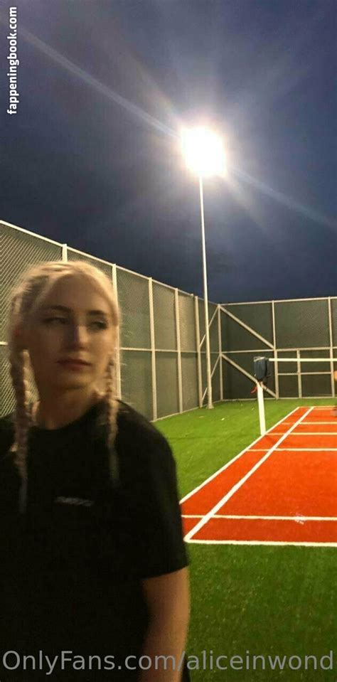 Aliceinwonderland Xo Aliceinwonderland Xo Nude Onlyfans Leaks Fappening Fappeningbook