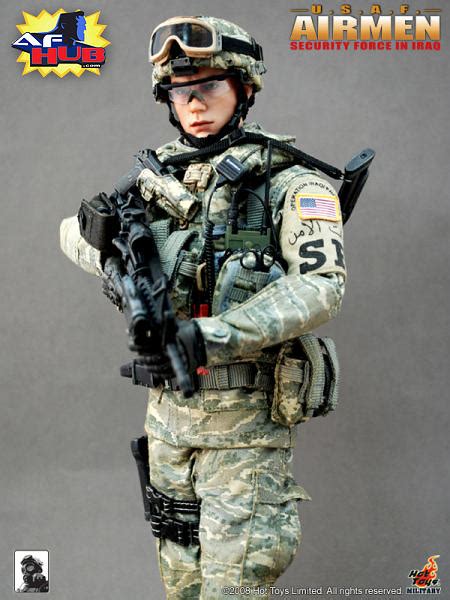 Afhub The Action Figure Hub Hot Toys U S A F Airmen Security Force In Iraq