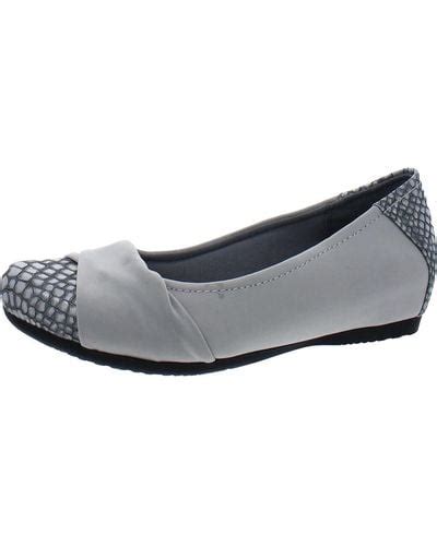 Gray Baretraps Flats And Flat Shoes For Women Lyst