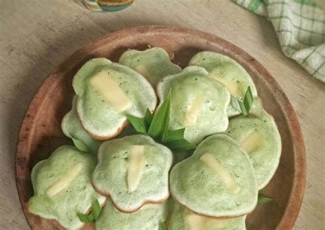 Resep Apem Panggang Pandan Keju Oleh Liyanify Cookpad