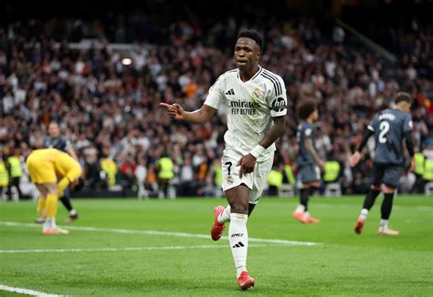 Official: Real Madrid name squad to face Real Sociedad - Get Spanish
