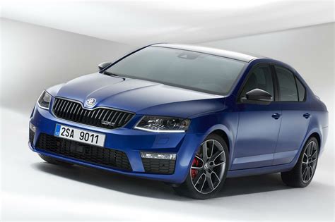 Skoda Octavia vRS hatchback review - Car Keys