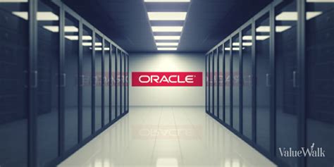 Oracle Stock at $100: Should Value Investors Ignore Analysts' Warnings?