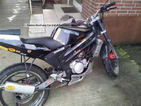 Rieju Naked Bike Moto ZombDrive