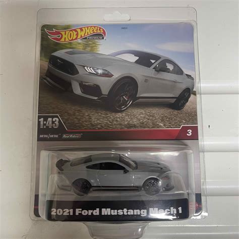 Hot Wheels Premium Ford Mustang Mach Btl Miniatures