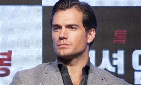 Генри Кавилл устроит революцию в шпионском жанре | КиноРепортер