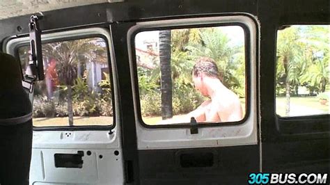Follando En El Bus Search XVIDEOS