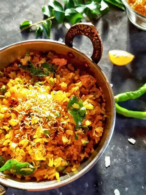 Maharashtrian Kanda Poha Recipe Kurry Kitchen