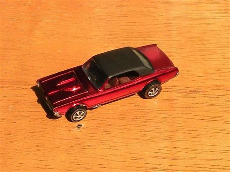 Cougar Hot Wheels Original Casting Restoration Bright Red W Black Top