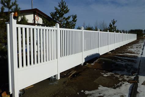 Заборы из пластика пвх (75 фото) - фото - картинки и рисунки: скачать ...