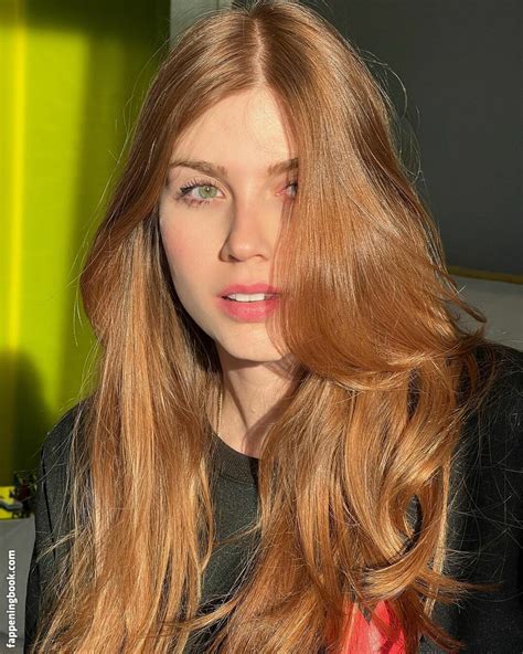 Flávia Charallo Nude OnlyFans Leaks Fappening Page 2 FappeningBook