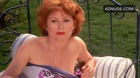 LE FACTEUR DE SAINT TROPEZ NUDE SCENES AZNude