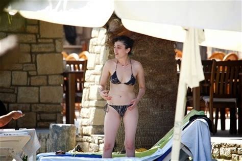 Naked Gonca Vuslateri Added 09 03 2016 By FotoKervani