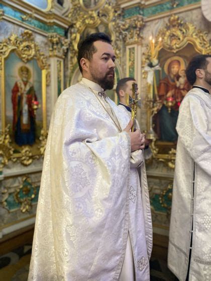 МИТРОПОЛИЧЕ СЛУЖІННЯ У ДЕНЬ СВЯТА РІЗДВА ГОСПОДА БОГА І СПАСА НАШОГО ...