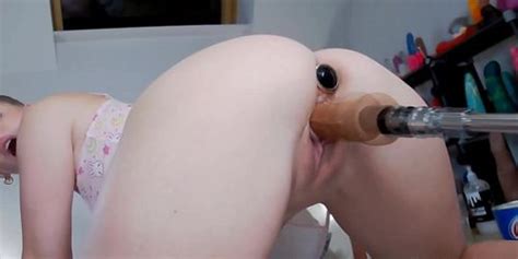 Phat Ass Chick Gets Her Pussy Dildo Fucked To Orgasm Tnaflix