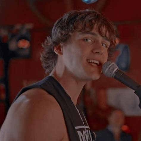 Luke Julie And The Phantoms Hottest Guy Ever Luke Hot Actors