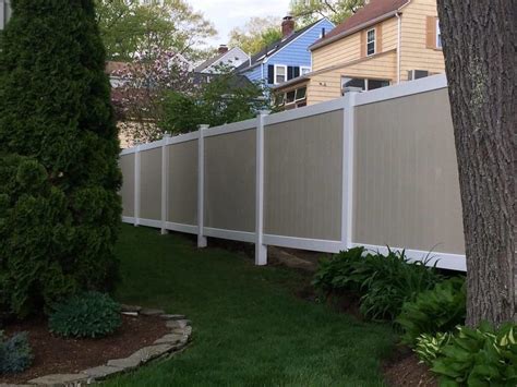 Vinyl Fence Installation The American Fence Company