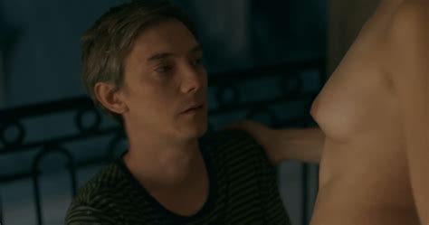 Nude Video Celebs Jennifer Decker Nude Un Beau Voyou 2018