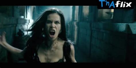 Kate Beckinsale Nude Scene In Underworld Evolution Tnaflix
