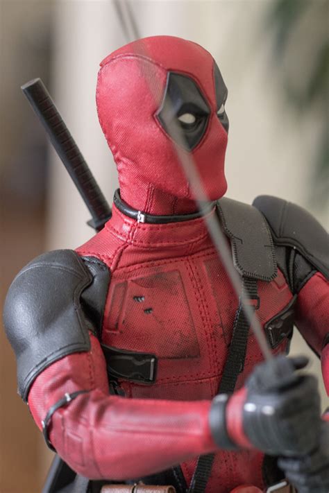 Test Avis Figurine Hot Toys Une Folie De Perfection Gentleman Moderne