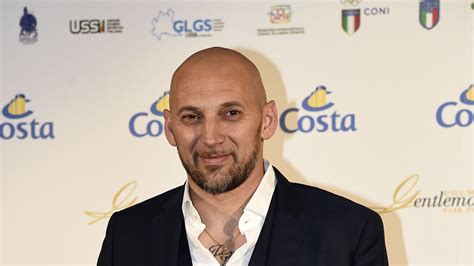 Milan Abbiati Se Arriva In Champions Stagione Da 8