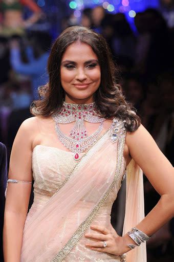 Lara Dutta Hot Bikini Image Gallery Images Photos Pics Cinemagigs