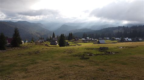 Best hiking regions in the Carpathian Mountains: The Carpathian ...