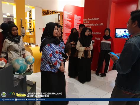 Kunjungan Komunitas Pelajar Sejarah Kopaja Sma Tugu Malang Di Museum