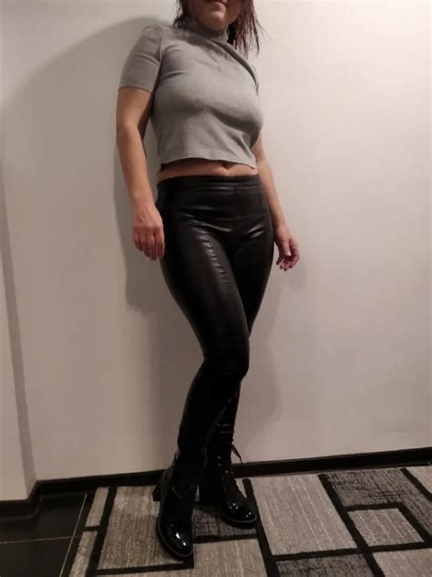 Posing Sexy Nude Pics XHamster