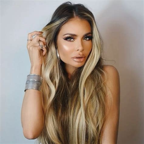 Towie S Chloe Sims Appears To Go Topless In Sizzling Nude Illusion Snap Daily Star