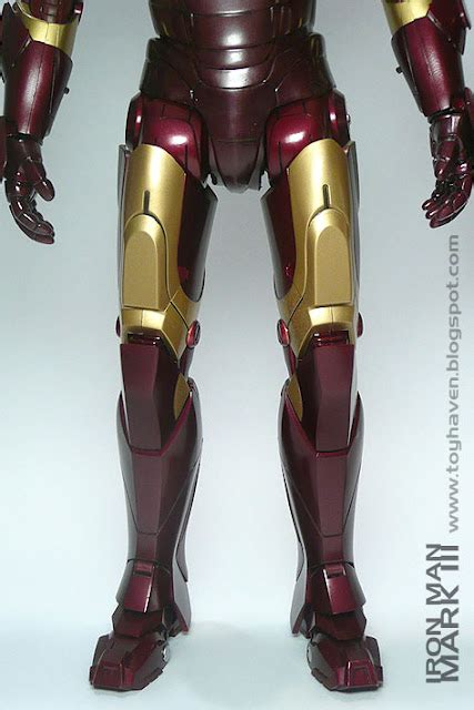 Toyhaven Comparing Hot Toys Iron Man Mark III With Mark IV How They Stack Up